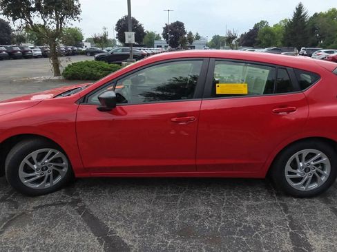 Certified 2024 Subaru Impreza 2.0i AWD/4WD image 5