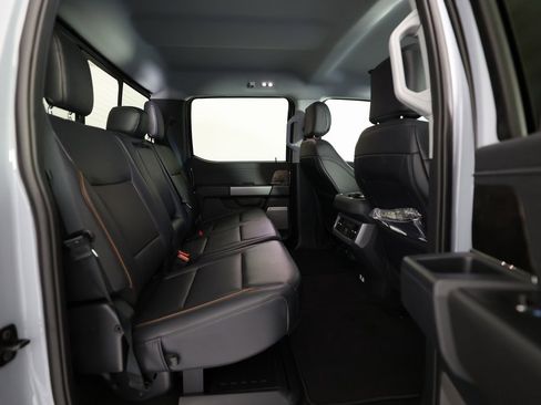 Used 2026 Ford F250 Lariat w/ Tremor Off-Road Package image 12