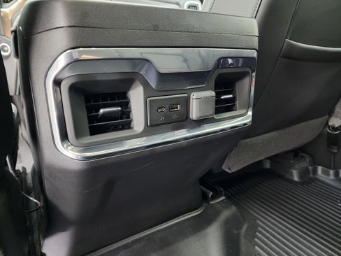 Used 2022 Chevrolet Silverado 2500 High Country w/ Safety Package II image 46