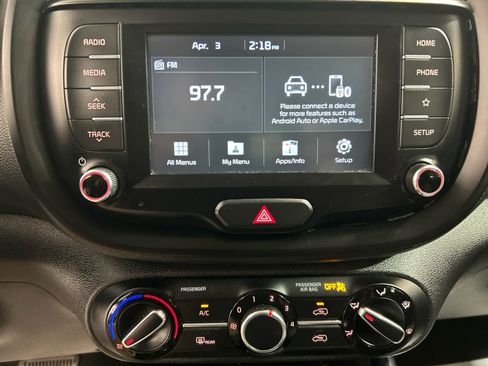 Used 2020 Kia Soul GT-Line w/ GT 2.0L Power Sunroof Package FWD image 5