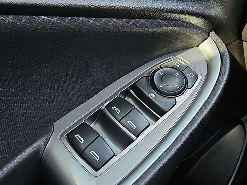 Used 2024 Chevrolet Malibu LT FWD image 13