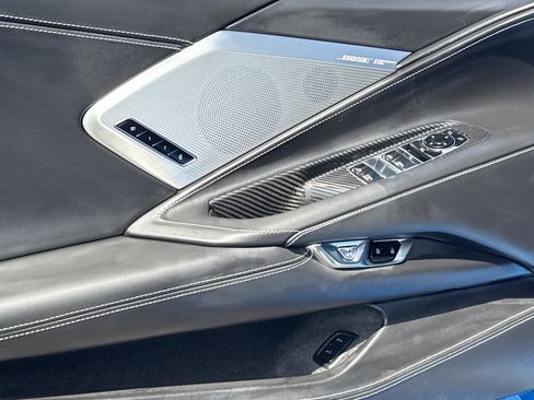 Used 2022 Chevrolet Corvette Stingray Premium Conv w/ Z51 Performance Package RWD image 14