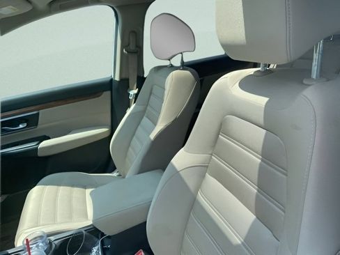 Used 2017 Honda CR-V EX image 17