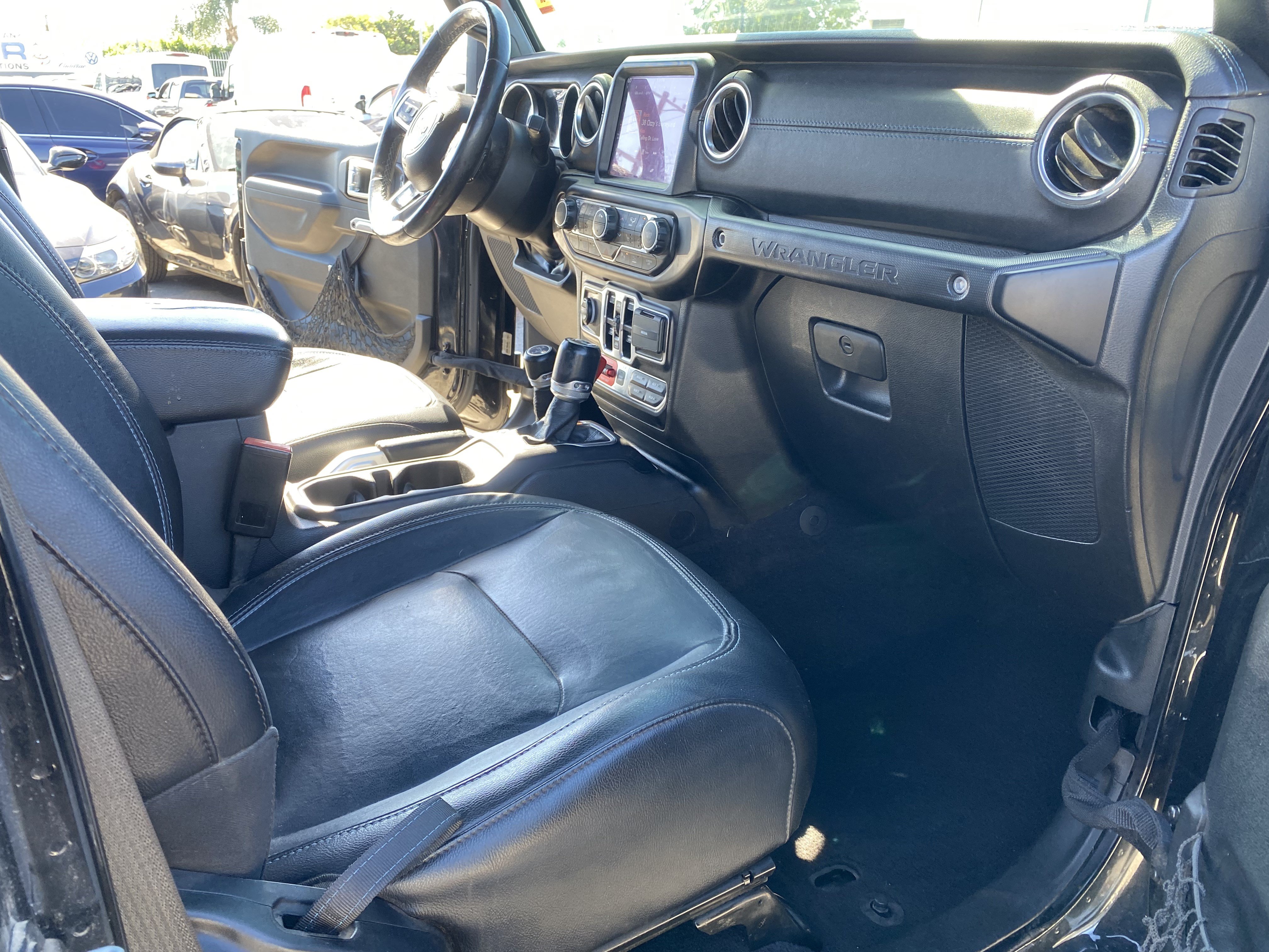 Used 2023 Jeep Wrangler Unlimited Rubicon 4xe AWD/4WD image 26