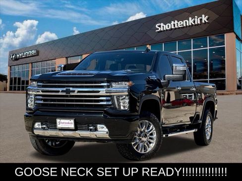 Used 2022 Chevrolet Silverado 2500 High Country w/ Z71 Off-Road Package AWD/4WD image 1