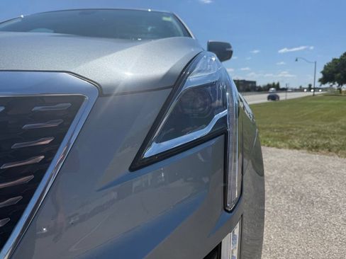 Certified 2024 Cadillac XT5 Premium Luxury w/ LPO, Floor Liner Package AWD/4WD image 9