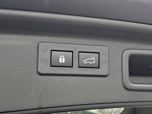 Certified 2025 Subaru Forester Wilderness image 32