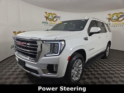 Used 2022 GMC Yukon SLT w/ SLT Premium Package image 3
