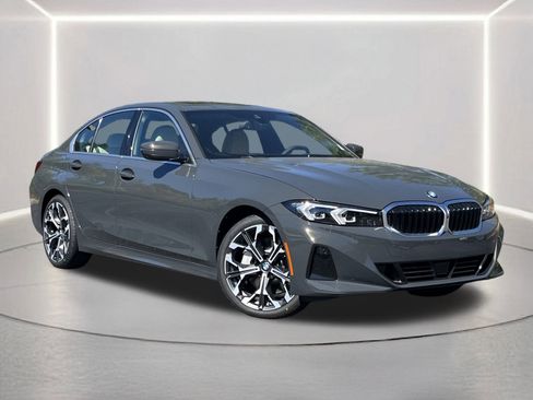 New 2026 BMW 330i Sedan w/ Premium Package image 2