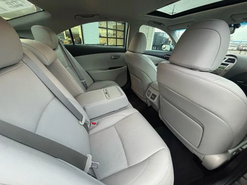 Used 2011 Lexus ES 350 ES 350 Sedan 4D image 15