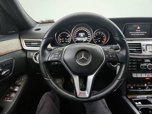 Used 2015 Mercedes-Benz E 350 4MATIC Wagon image 18