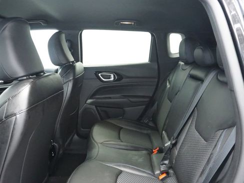 New 2026 Jeep Compass Latitude image 25