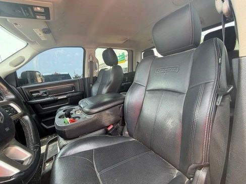 Used 2018 RAM 2500 Laramie w/ Sport Appearance Group AWD/4WD image 8