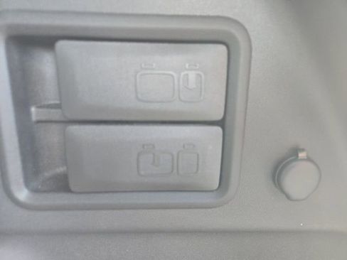 Used 2023 GMC Terrain SLE w/ Driver Convenience Package image 36