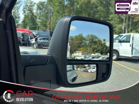 Used 2024 RAM 3500 Big Horn image 44