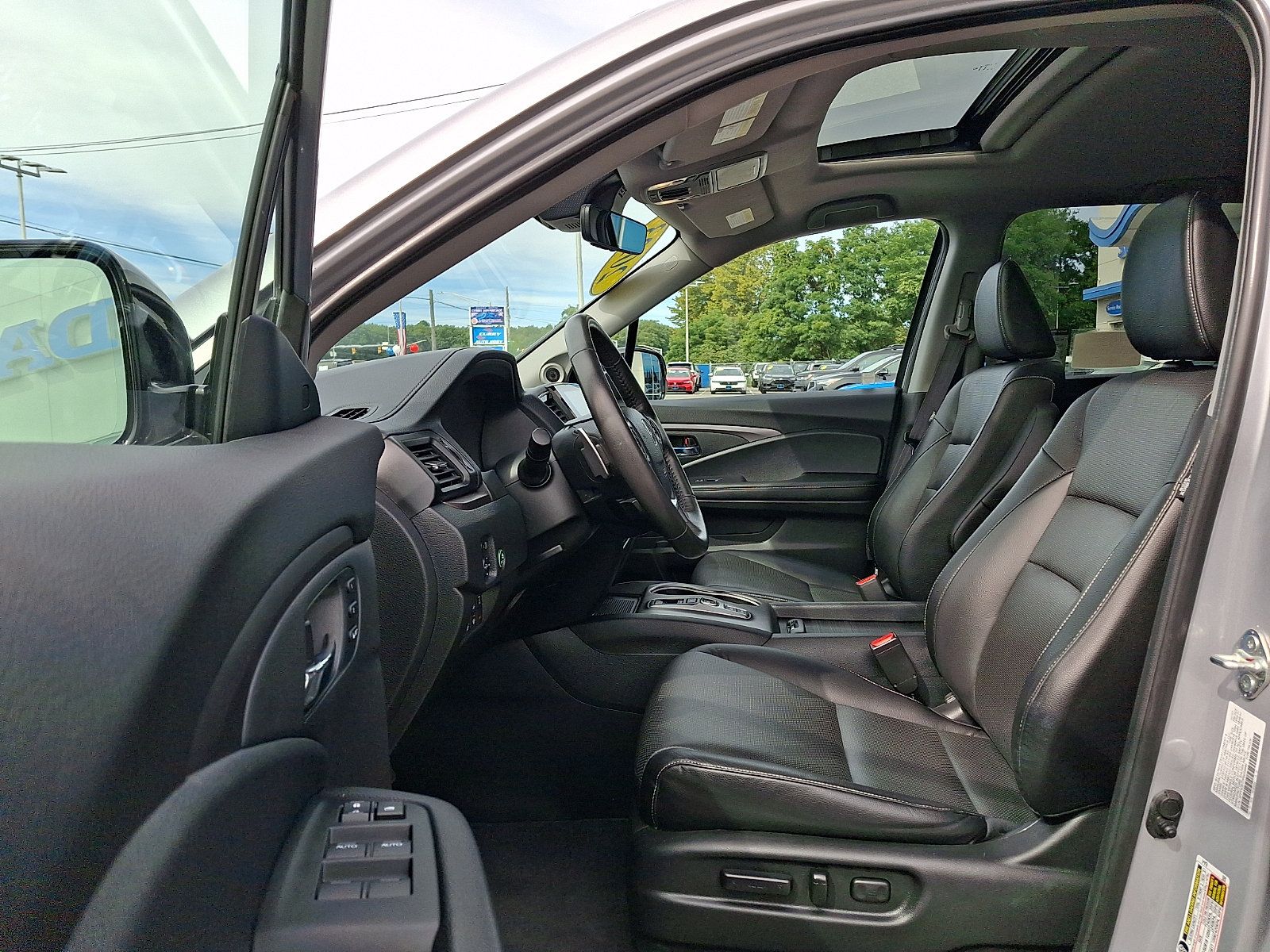 Used 2023 Honda Ridgeline RTL-E image 14