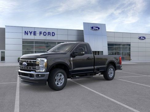 New 2026 Ford F250 XLT w/ Snow Plow/Camper Package AWD/4WD image 2