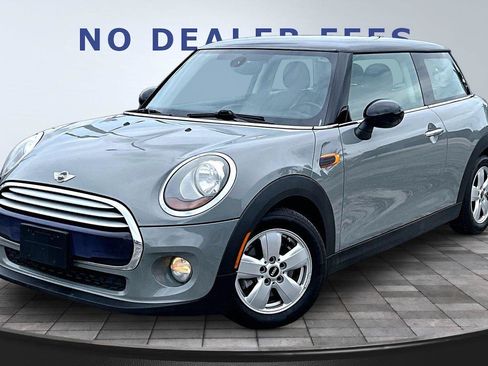 Used 2015 MINI Cooper 2-Door Hardtop FWD image 1