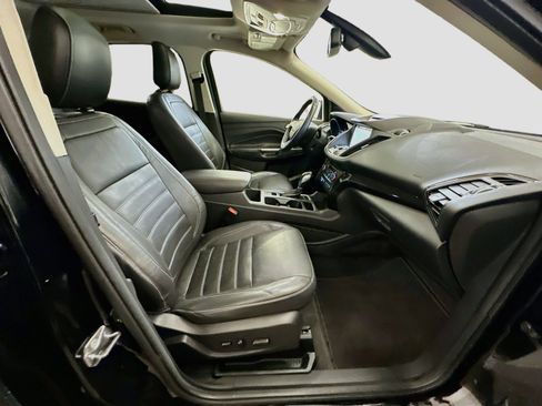 Used 2018 Ford Escape Titanium FWD image 32