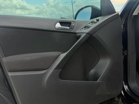 Used 2018 Volkswagen Tiguan Limited FWD image 7