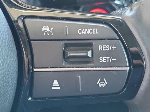 Used 2024 Honda CR-V EX-L image 9
