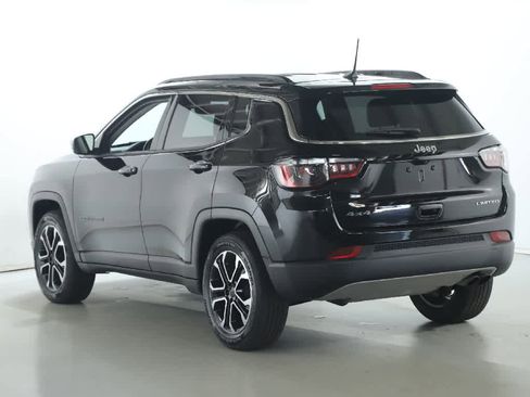 Used 2022 Jeep Compass Limited AWD/4WD image 40