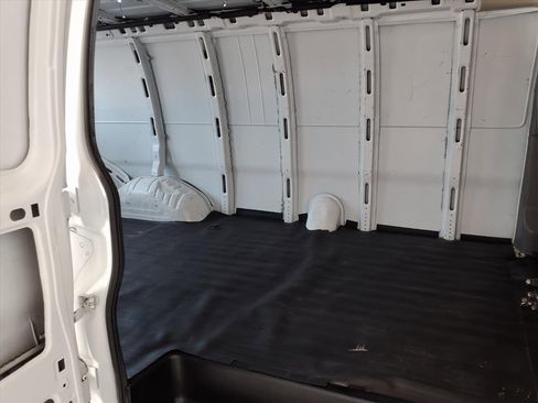 Used 2021 Chevrolet Express 2500 Extended w/ Driver Convenience Package image 23