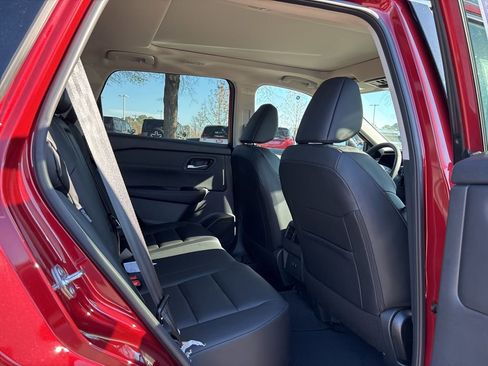 New 2026 Nissan Rogue SV image 17