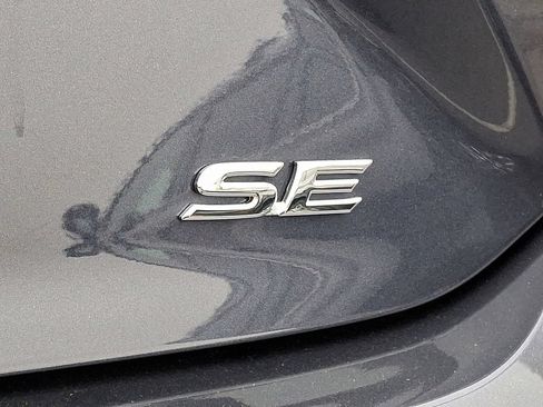 Used 2026 Toyota Camry SE w/ Convenience Package FWD image 11