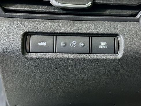 Used 2024 Nissan Altima 2.5 S image 11