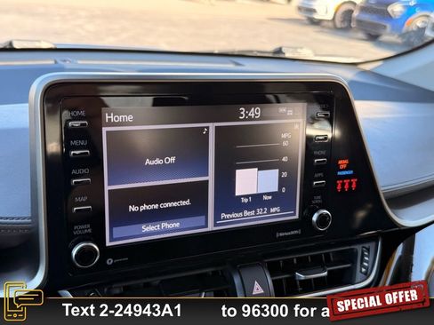 Used 2022 Toyota C-HR Limited image 17