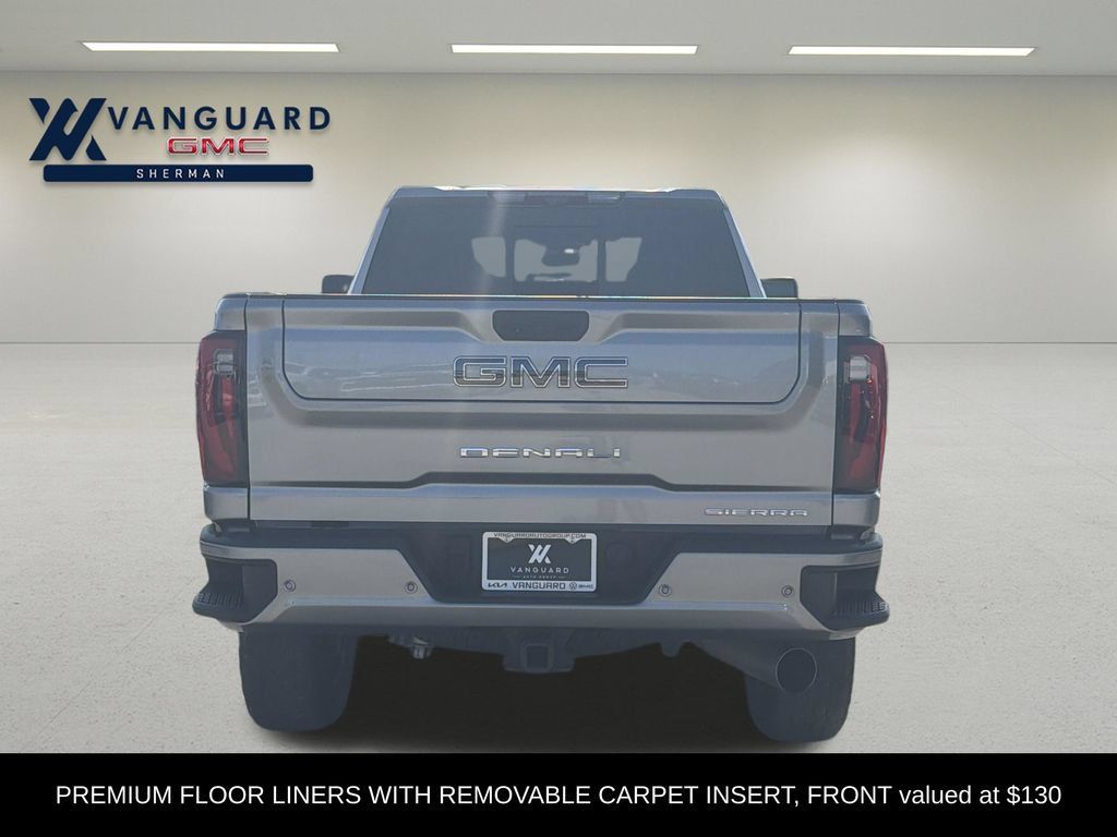 Used 2025 GMC Sierra 2500 Denali Ultimate w/ Max Trailering Package AWD/4WD image 5