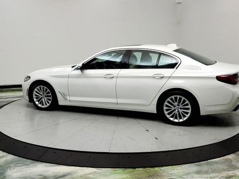 Used 2021 BMW 530i w/ Convenience Package RWD image 8