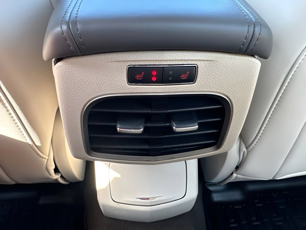 Used 2019 Lincoln MKZ Reserve AWD/4WD image 12