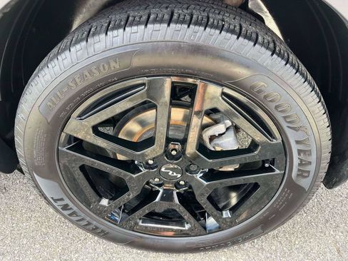 Used 2024 Kia Telluride SX X-Line AWD/4WD image 39