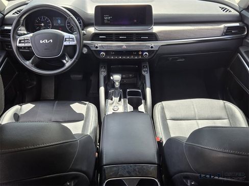 Certified 2022 Kia Telluride EX w/ EX Premium Package image 14