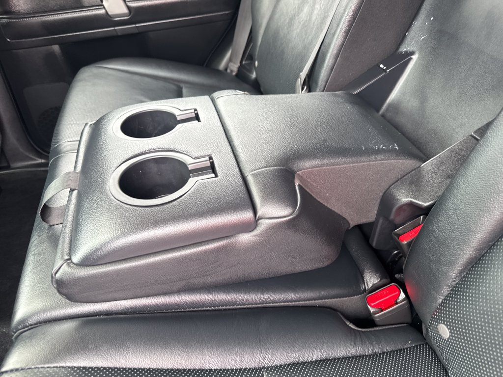 Used 2024 Toyota 4Runner Limited AWD/4WD image 38