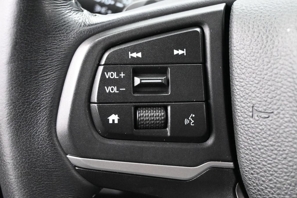 Used 2025 Honda Ridgeline RTL image 8
