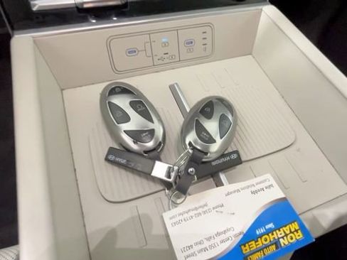 Used 2025 Hyundai Santa Fe SEL FWD image 25