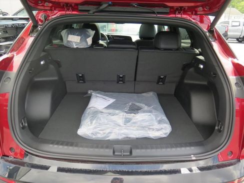 New 2025 Chevrolet Blazer EV RS image 15