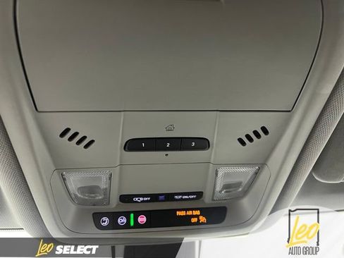 Used 2023 Chevrolet Blazer LT w/ Convenience Package FWD image 15