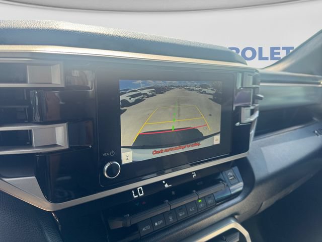 Used 2025 Toyota Tundra SR5 AWD/4WD image 16