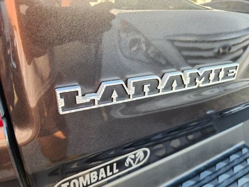 Used 2020 RAM 1500 Laramie w/ Sport Appearance Package AWD/4WD image 9