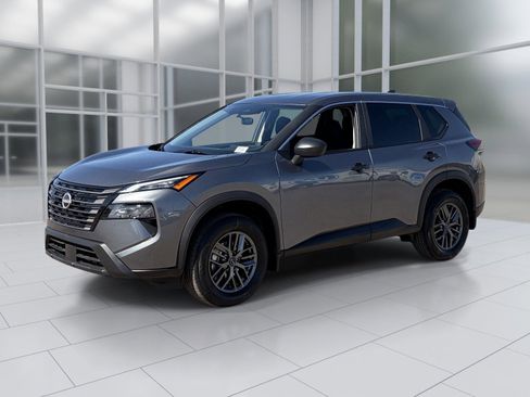 New 2026 Nissan Rogue S image 2