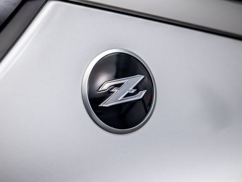 Used 2025 Nissan Z Sport w/ Floor Mat Package RWD image 14