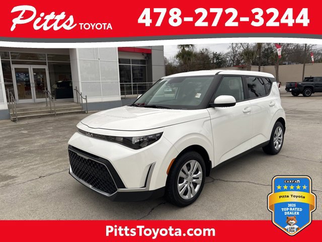 Used 2025 Kia Soul LX FWD image 1