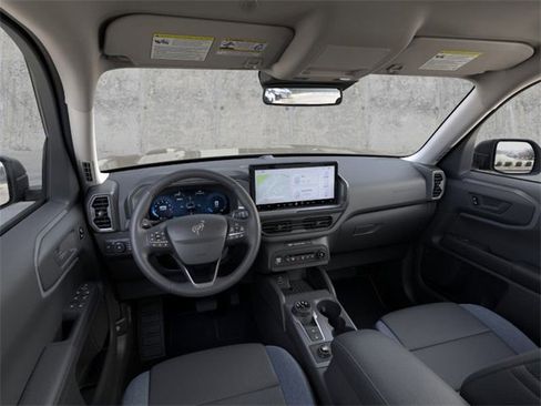New 2025 Ford Bronco Sport Outer Banks image 9