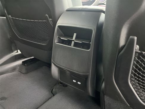 Used 2025 Jeep Wagoneer S Limited image 24