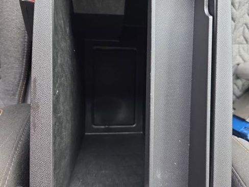 Used 2024 Chevrolet Equinox LT image 24