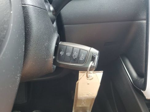 Certified 2024 Hyundai Santa Cruz SE FWD image 25